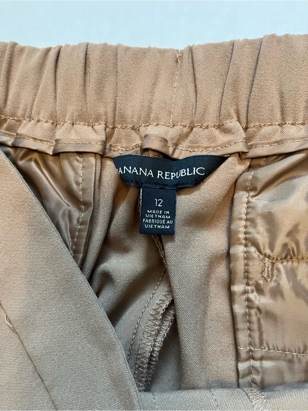 Banana Republic Tan Dress Pants - Picture 4 of 9